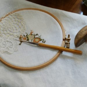 embroidery-1036596_1920